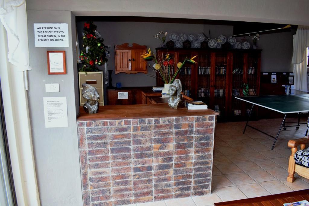 Khaya La Manzi Guest Lodge Hibberdene Buitenkant foto
