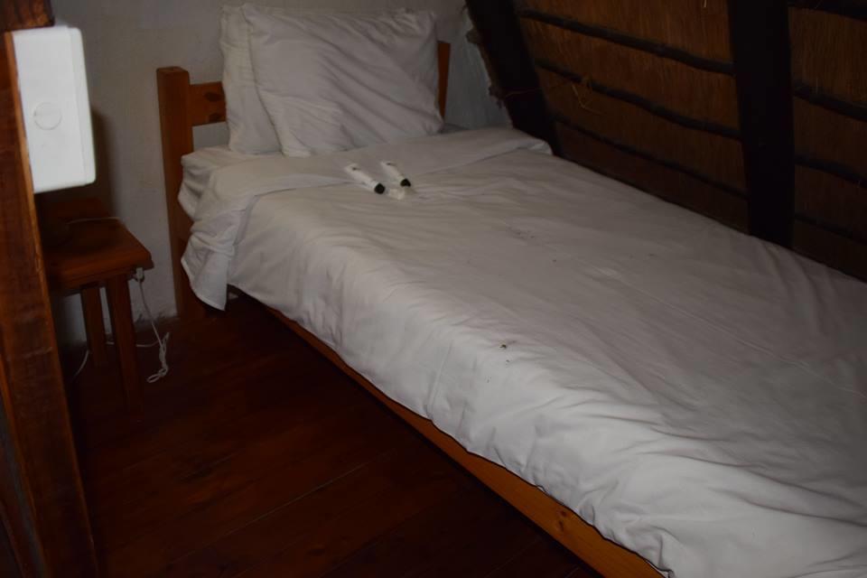 Khaya La Manzi Guest Lodge Hibberdene Buitenkant foto